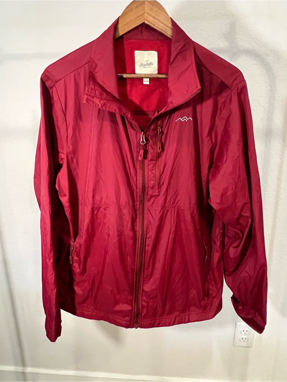 Trailside Supply Co. Crimson Red Full-Zip Windbreaker Jacket Size M